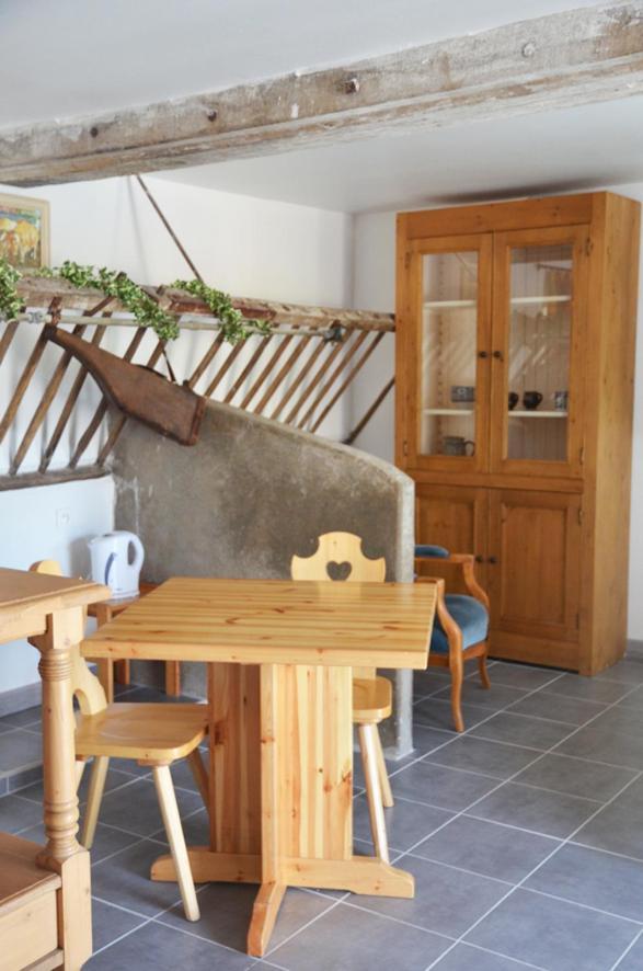 Bed and Breakfast La Petite Ferme Mazé Exterior foto